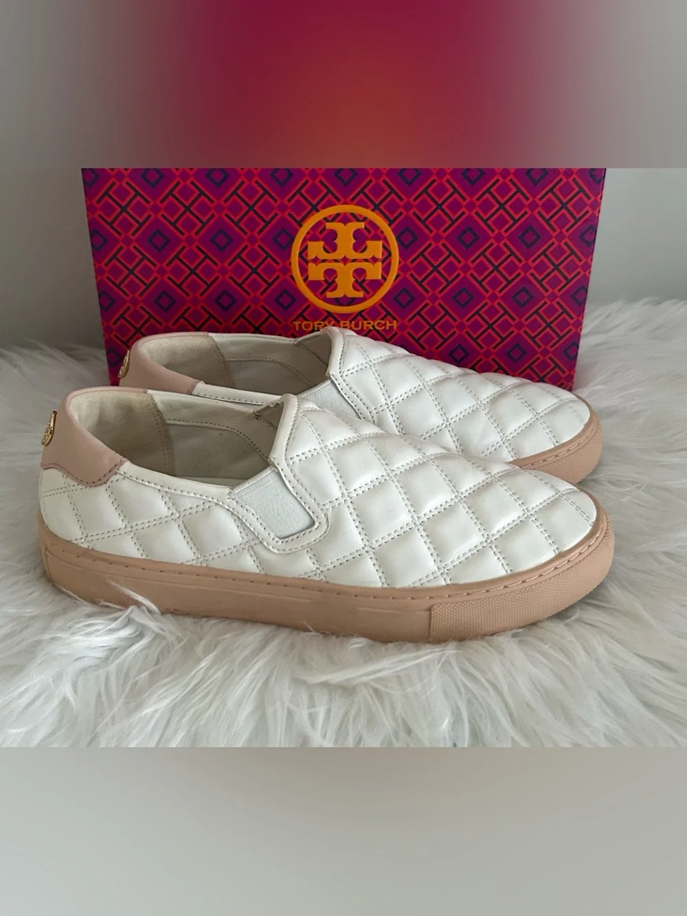 Tory Burch tory burch